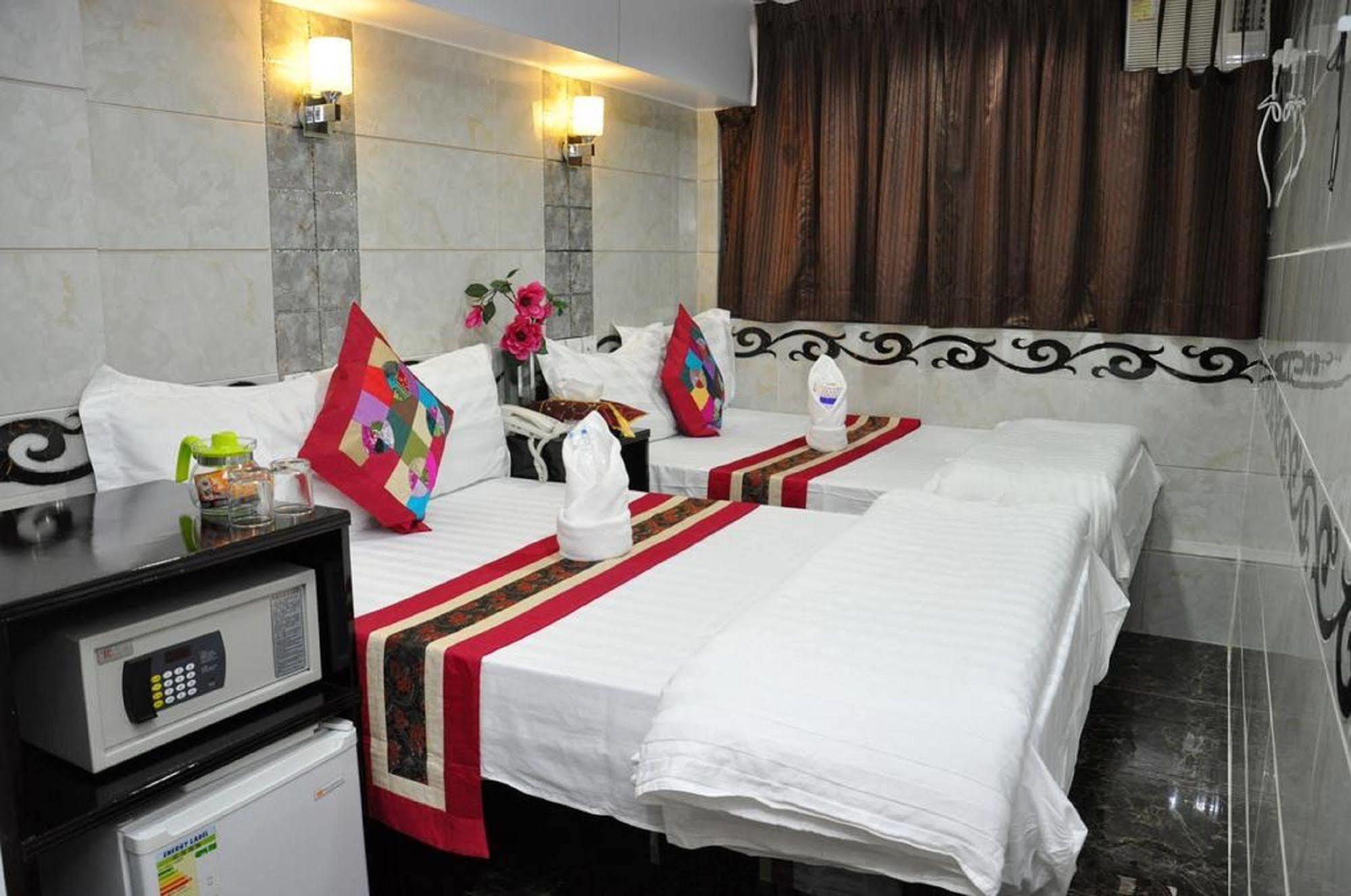 Pearl Premium Guest House Hong Kong Exterior photo